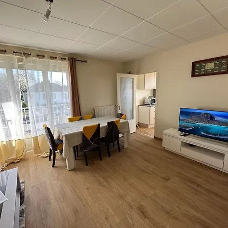 Holiday home Renovated Townhouse Vendeuvre-sur-Barse